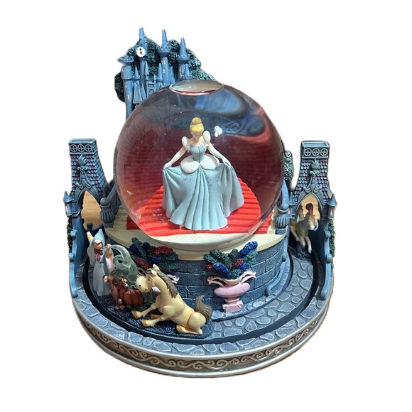Disney Accents Disney Cinderella Snow Globe Midnight Magic So This